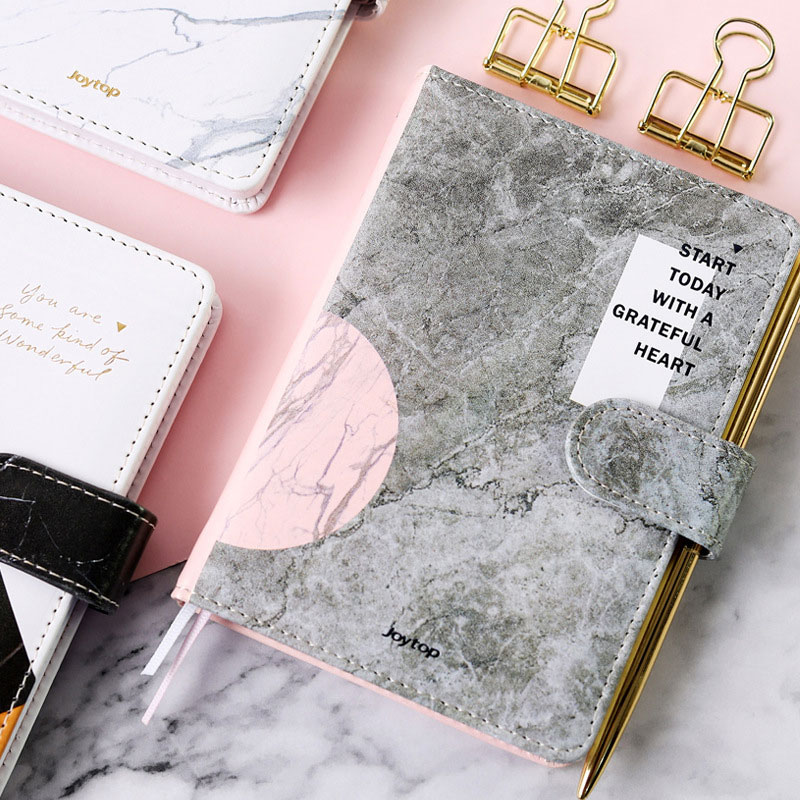 Perché i taccuini Stone Paper prenderanno il posto delle scrivanie nel 2024? Perché i taccuini Stone Paper prenderanno il posto delle scrivanie nel 2024?